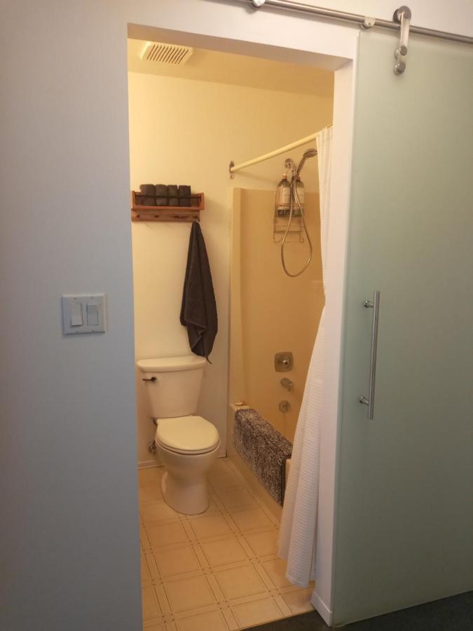 Village Center 2 Bedroom Condo Big White Exterior foto
